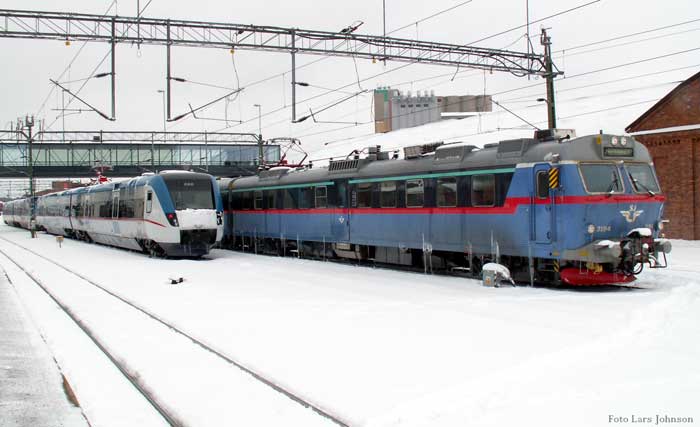 X12 3194